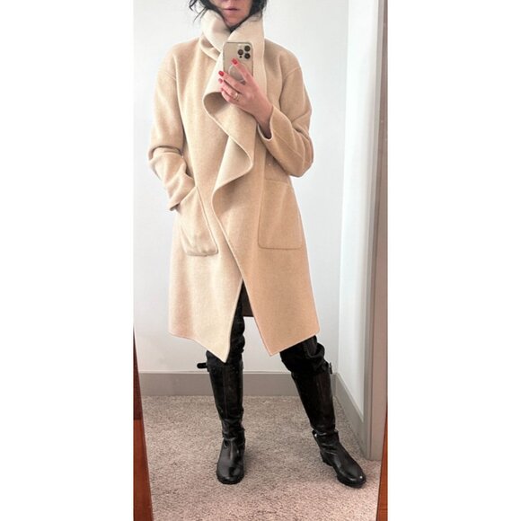 BCBGMAXAZRIA  Wrap Coat Beige Size M/ L Oversize 70% Brushed Wool - Picture 1 of 16